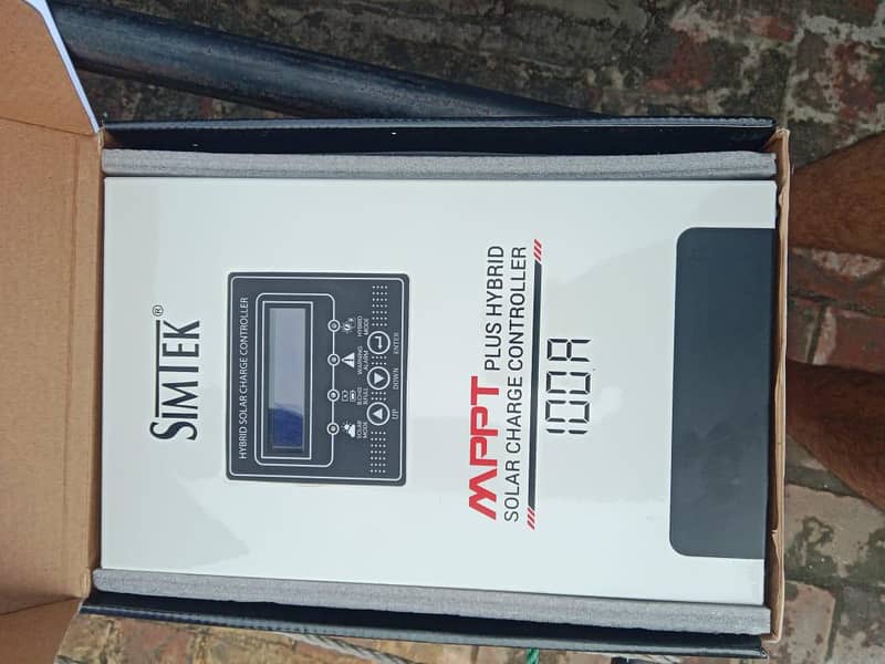 SIMTEK MPPT CHARGE CONTROLLER 100AMP 12/24V 170V 0