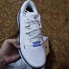 Sketchers Go Run jogers original imported from singapore