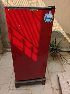 Dawlance room fridge single door