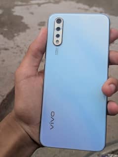 vivo s1