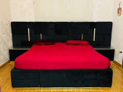 King size bed