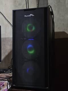 Ryzen 5 3600X |  5700XT | Auros B450M | 16 GB RAM
