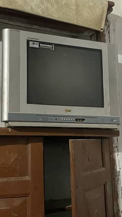 LG