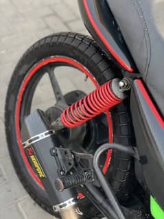 Akrapovic Exhaust Ybr 125 for sale in lahore