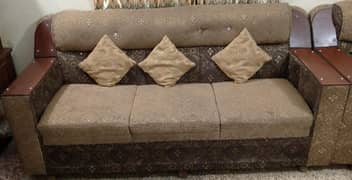 6-Seater Comfortable Sofa for Sale – Good Condition