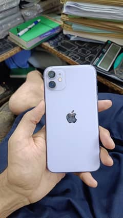 Iphone 11 64 gb jv purple colour 9/10 condition