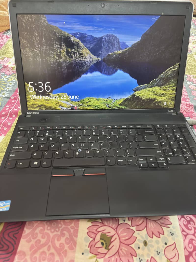 Lenovo laptop core i3 3rd gen 5