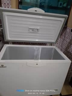 dawlance deep freezer