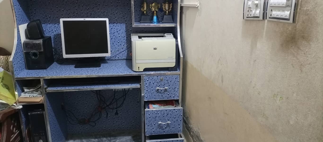 Computer table 2