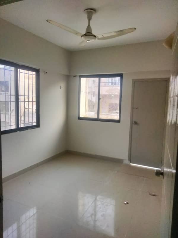 3 Bed DD flat 3rd floor not mezzanine floor in DHA phase 2 ext 11 commr 0322 5996882 1