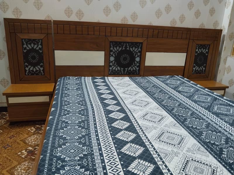 King Size Bed Set with Side Tables & Built-in Storage Drawers + Lights 6