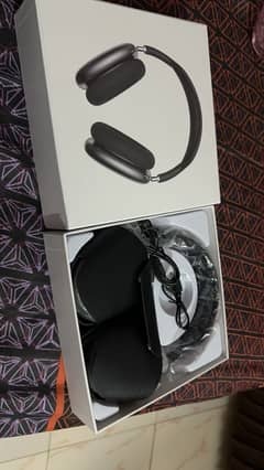 Headphones 10/10