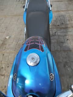 ybr 125