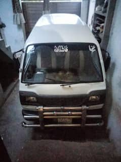 Suzuki Bolan 10 Seater