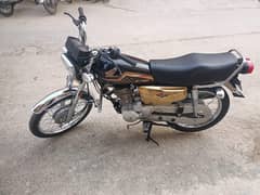 Golden Edition 125 Se