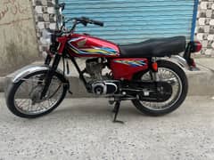 Urgent sale Honda 125 10/10 condition