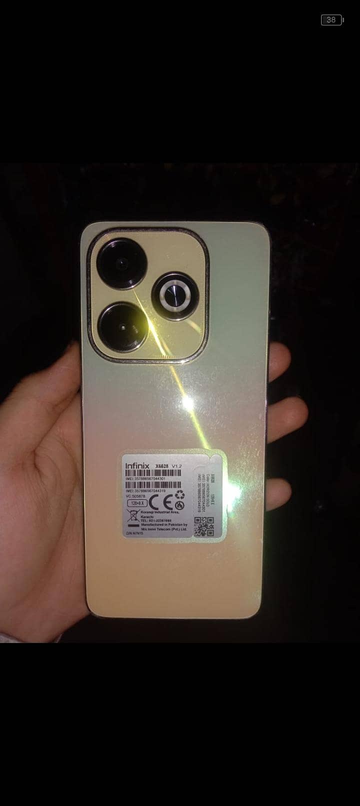 hot40i Infinix 2 month use condition 10/10 condition All ok set 0