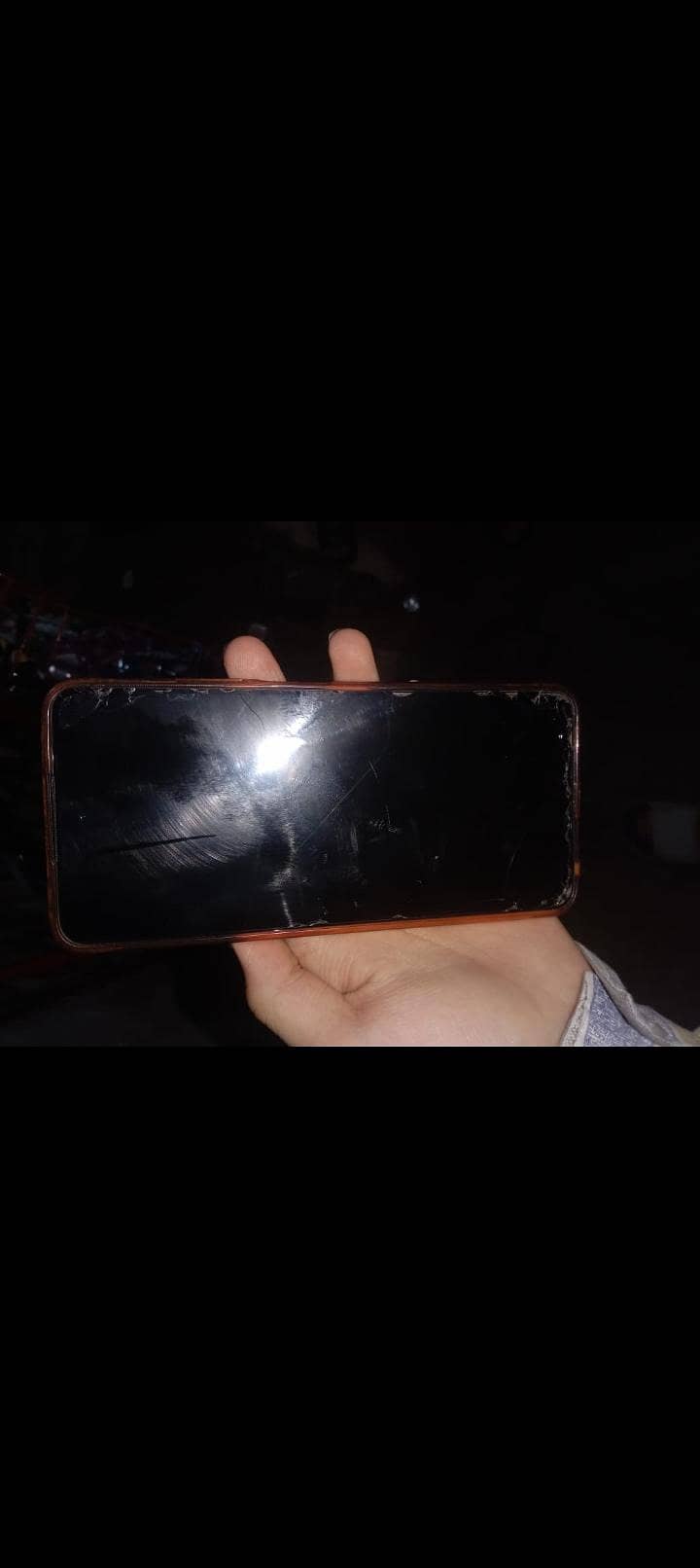 hot40i Infinix 2 month use condition 10/10 condition All ok set 1