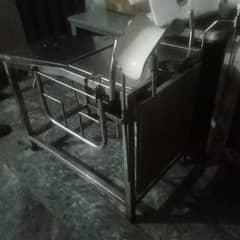 Delivery bed