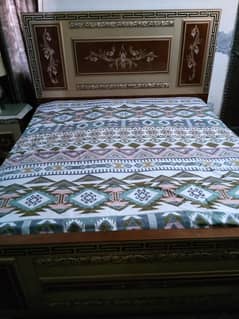 wooden bed set