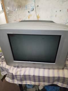 LG Tv box 21' inch