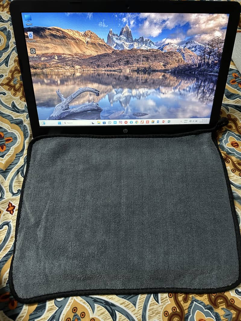 Hp Gaming Laptop (8th Generation) 1