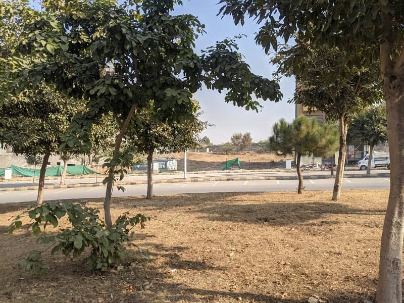 12 Marla Plot For Sale In Pwd Location Near To London Baker Sirf Ak Call Janab Saif Khan Pwd 0