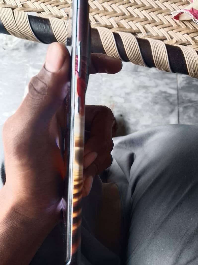 one plus 12R non pta . 4 month Sim working time 3