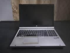 Ho Elitebook 8560p, Intel i7, 1gb AMD Graphic card