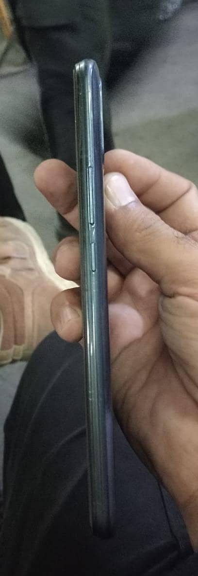 Infinix hot 11 play  4/64 with box all ok no open 10/10 condition 1