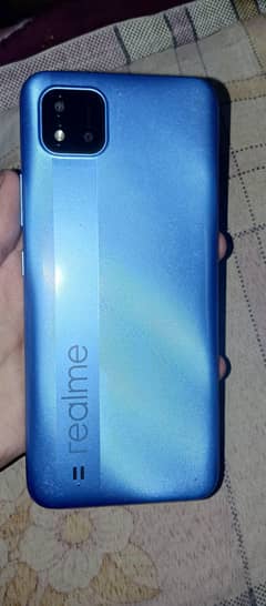 realme