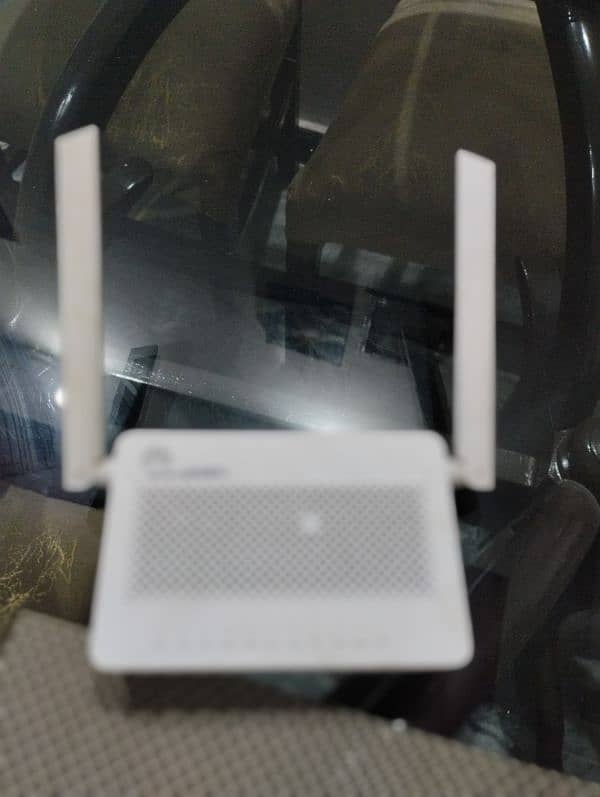 Internet Router Device 1