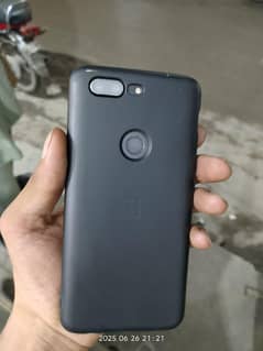 OnePlus 5T