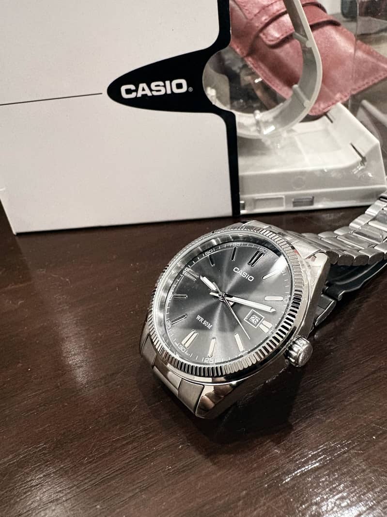 Casio MTP-1302D-1A1VDF 1
