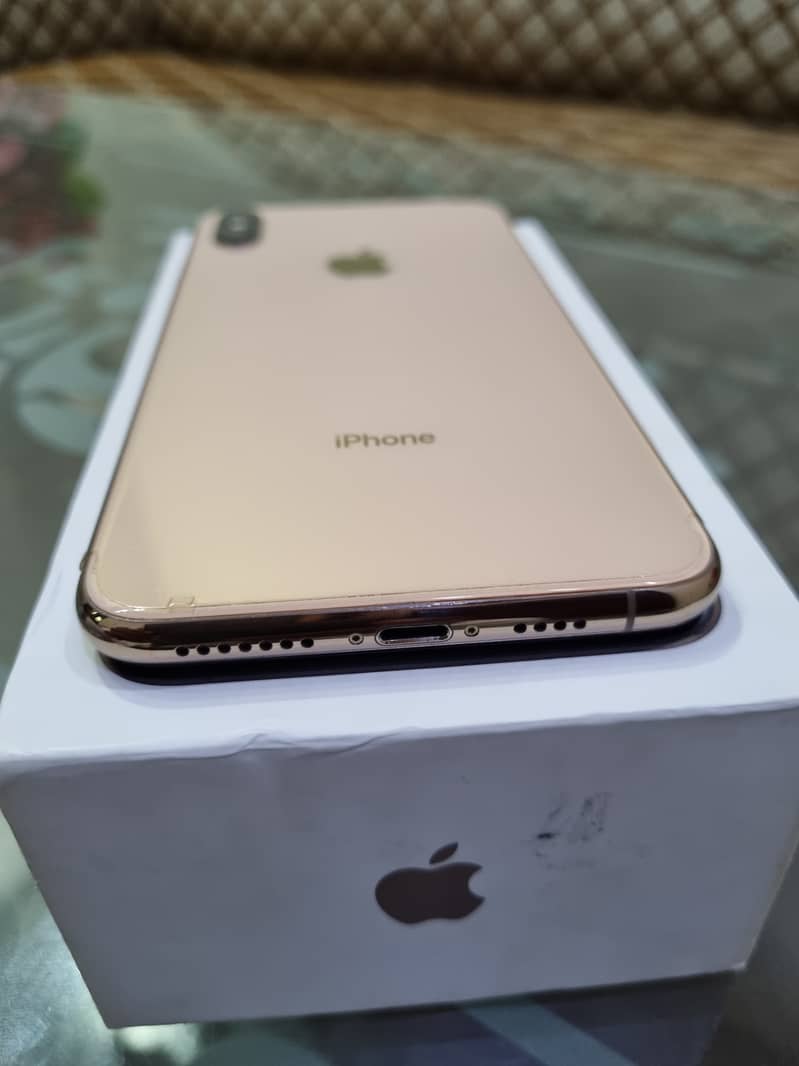 iPhone XS Max PTA  with box 8