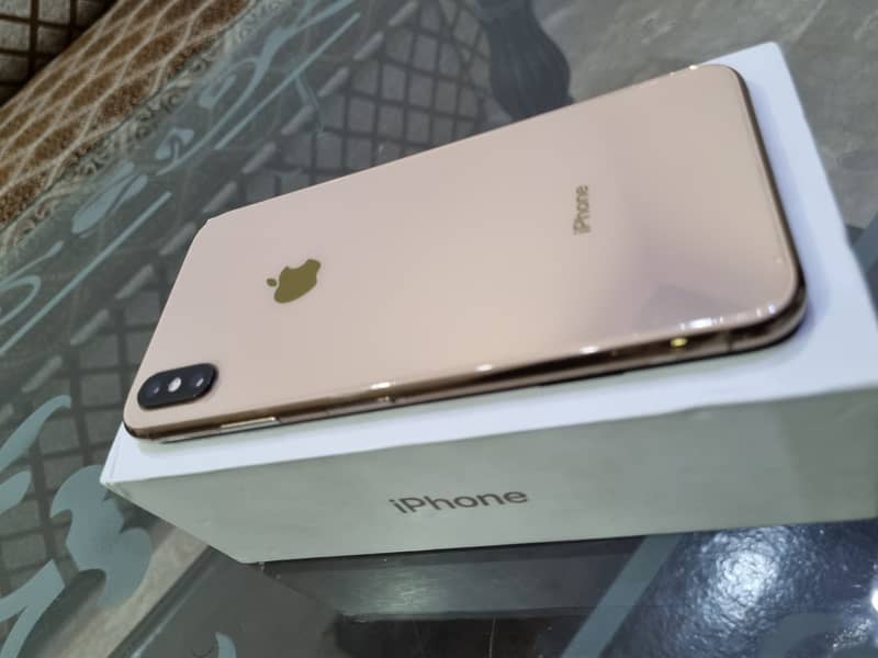 iPhone XS Max PTA  with box 10