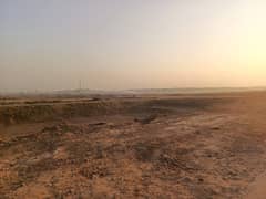 25x50 plot available on 50 feet road 600 series I-12/4 sun face