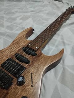 (CUSTOM MADE) SuperStrat HSS 2000's Black