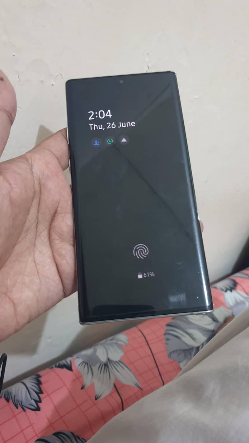 Note 10 plus 1