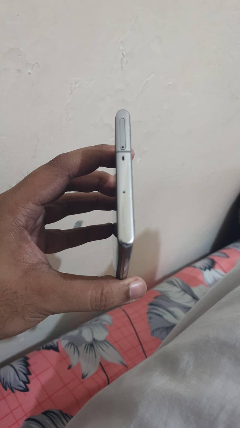 Note 10 plus 2