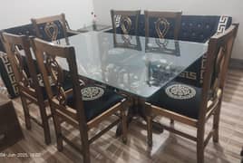 Dinning table with chairs
