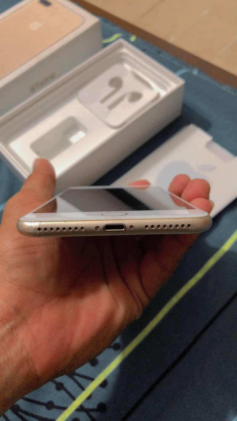 Iphone 7 plus non pta with box 6