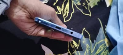 infinix hot 40i 8+8/256