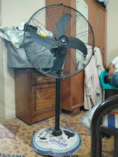 battery se chalne wala fan