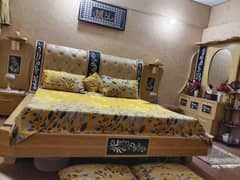 Bed Room Furniture Set