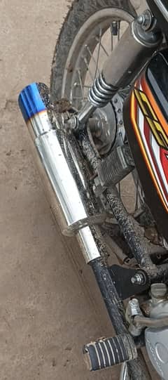 hks exaust fresh condition bilkul new