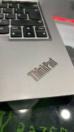 Lenovo 13 | Core i5 | 7th Generation | 8GB Ram | 256GB SSD