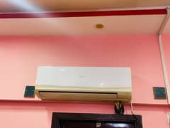 Haier ac non inverter, with outer