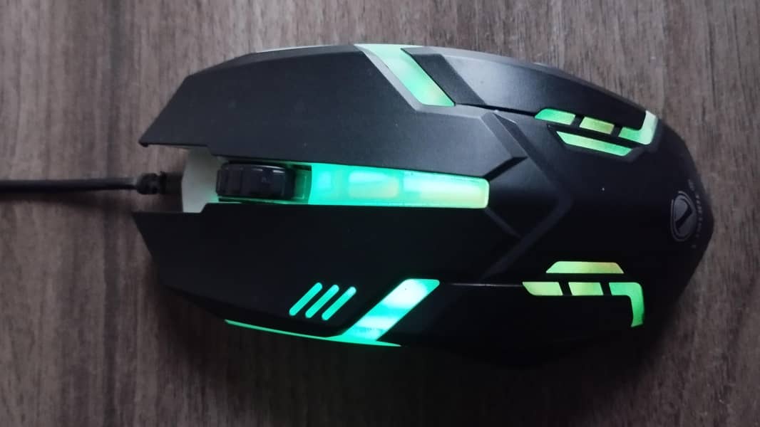 DELTA CO GAMING- KEYBOARD-WITH GAMING MOUSE-FULL FUNCTIONING 1