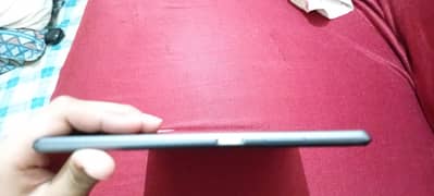 tablet lenovo m10 memory 64 gb ram 4 gb  with charging  wire